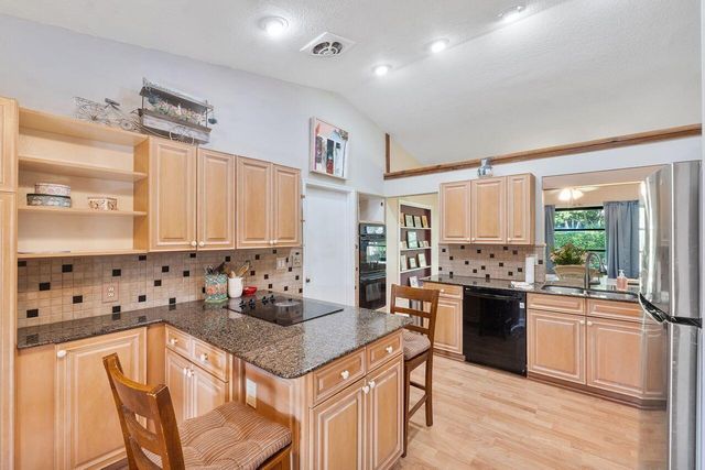 14915 Peppermill Lane, Delray Beach, FL 33484