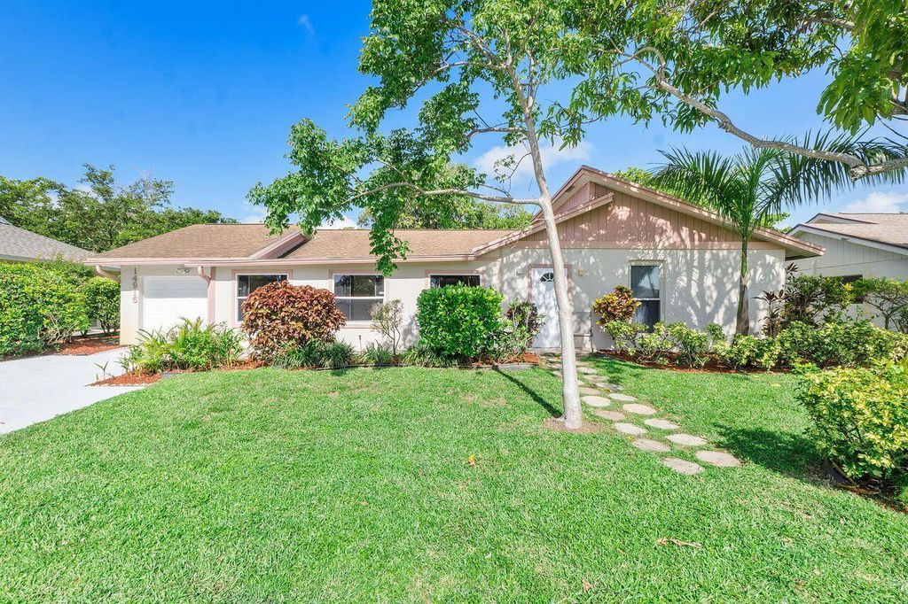 14915 Peppermill Lane, Delray Beach, FL 33484