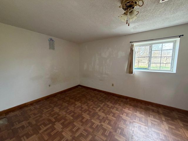 5325 S MAIN STREET, Wichita, KS 67217