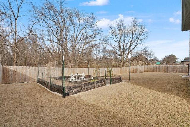 908 Adair Road, Pea Ridge, AR 72751