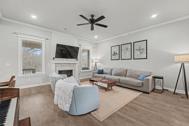 908 Adair Road, Pea Ridge, AR 72751