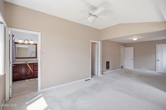 13 Marie Parkway, Colonie, NY 12211