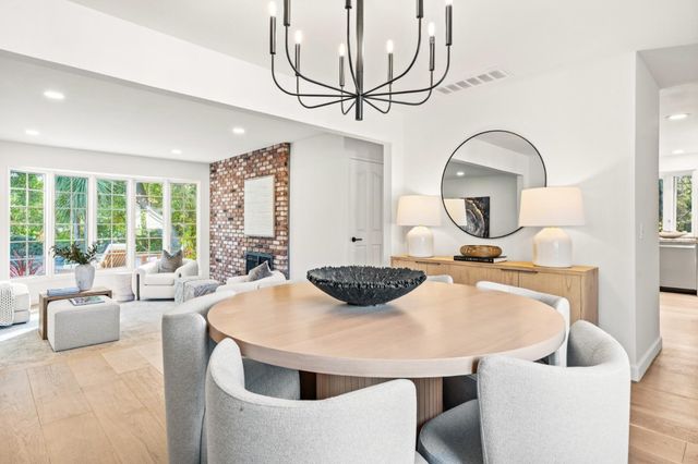 22044 Creekside Court, Cupertino, CA 95014