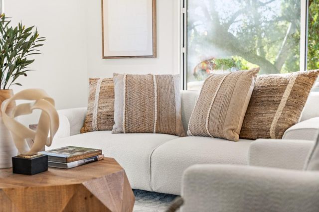 22044 Creekside Court, Cupertino, CA 95014