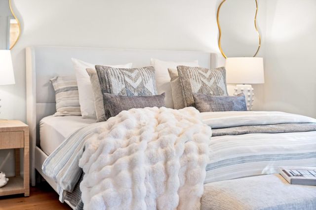 22044 Creekside Court, Cupertino, CA 95014