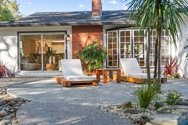 22044 Creekside Court, Cupertino, CA 95014