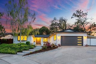 22044 Creekside Court, Cupertino, CA 95014