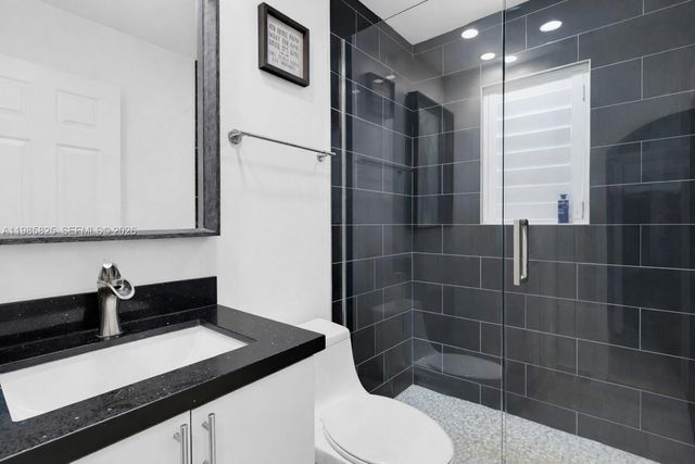 16898 Crestview Lane, Weston, FL 33326