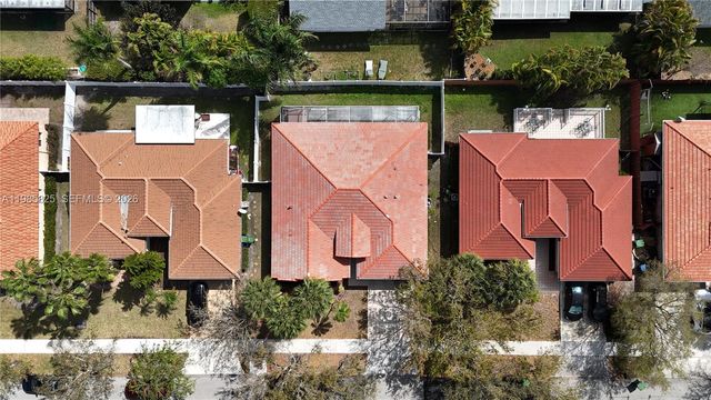 16898 Crestview Lane, Weston, FL 33326