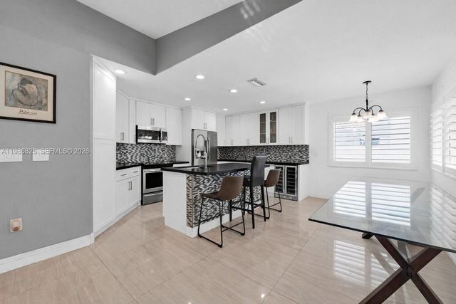 16898 Crestview Lane, Weston, FL 33326