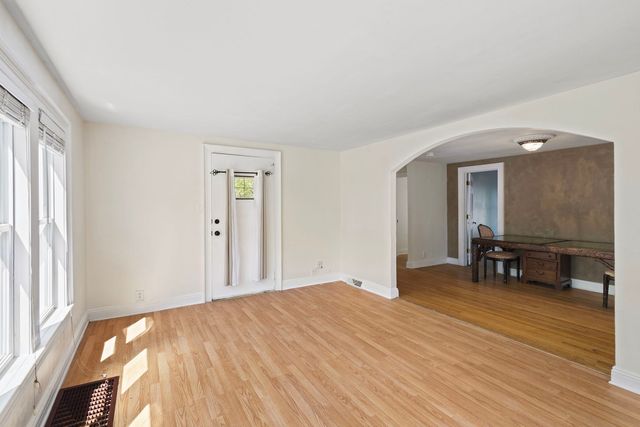 7148 W 109th Place, Worth, IL 60482