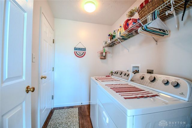 145 Kitty Hawk Drive, Springboro, OH 45066