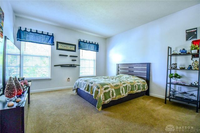 145 Kitty Hawk Drive, Springboro, OH 45066