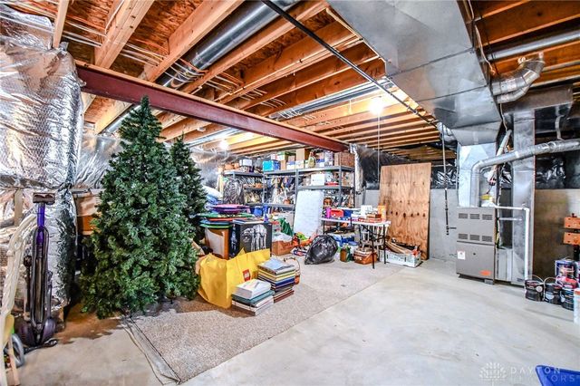 145 Kitty Hawk Drive, Springboro, OH 45066