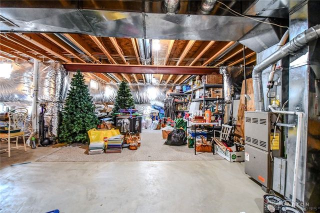 145 Kitty Hawk Drive, Springboro, OH 45066