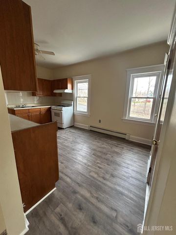 124 William Street, South River, NJ 08882