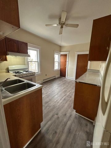 124 William Street, South River, NJ 08882