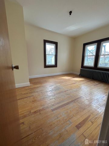 124 William Street, South River, NJ 08882