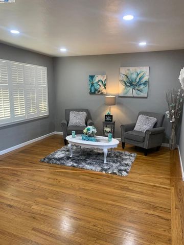 808 Martin Blvd, San Leandro, CA 94577