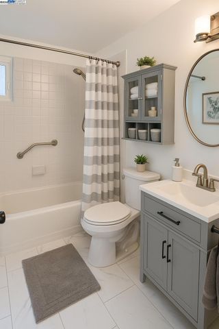 808 Martin Blvd, San Leandro, CA 94577