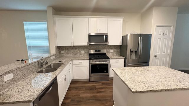 4435 Rushing Ridge Court, Houston, TX 77069