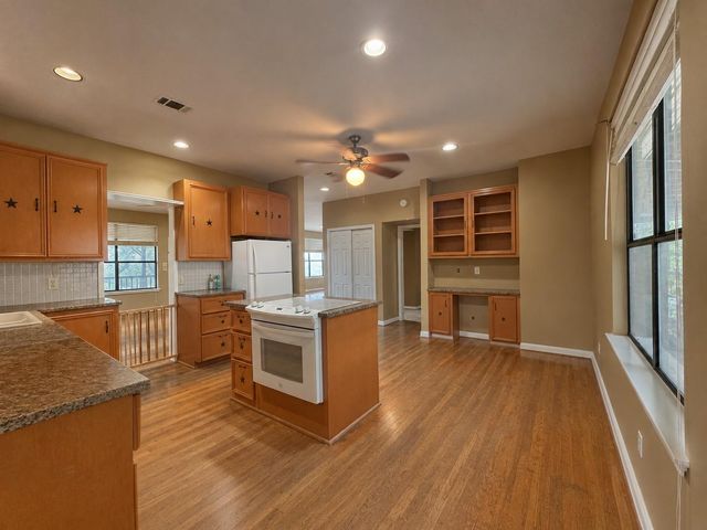 15401 Lariat TRL, Austin, TX 78734