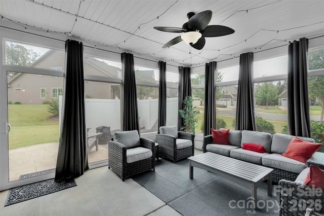 379 Kentmere Lane, Lake Wylie, SC 29710