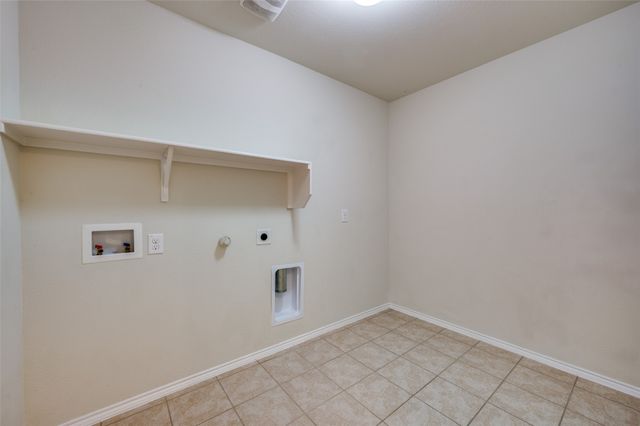 1420 Rivers Creek Lane, Little Elm, TX 75068