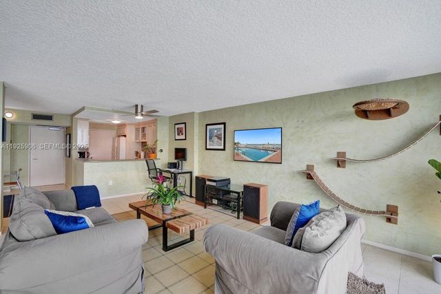 1228 West Ave 1002, Miami Beach, FL 33139