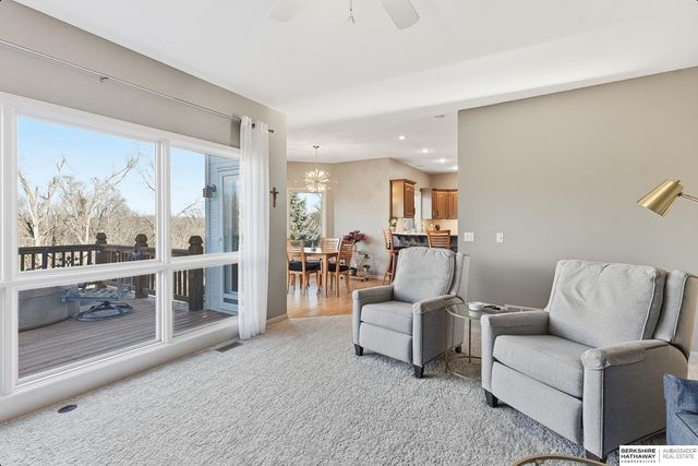 18320 Ontario Street, Omaha, NE 68130