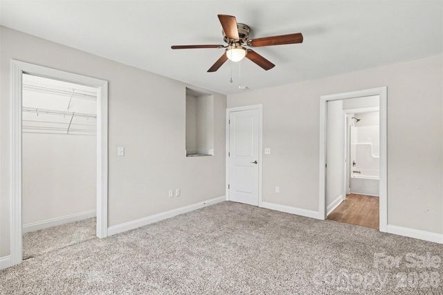 1006 10th Avenue NE, Hickory, NC 28601