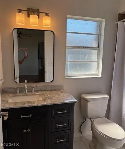 2321 SE 5th CT, Cape Coral, FL 33990