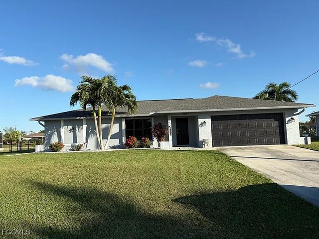 2321 SE 5th CT, Cape Coral, FL 33990