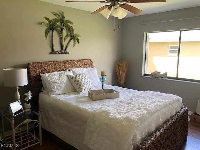 2321 SE 5th CT, Cape Coral, FL 33990