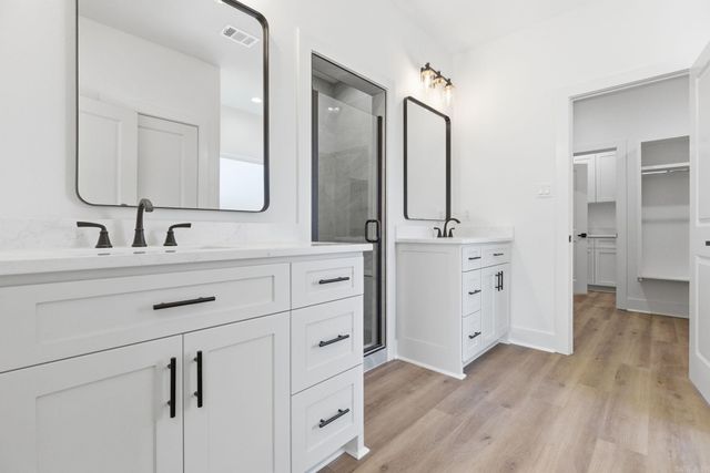 4805 Coronell Way, Bryant, AR 72002