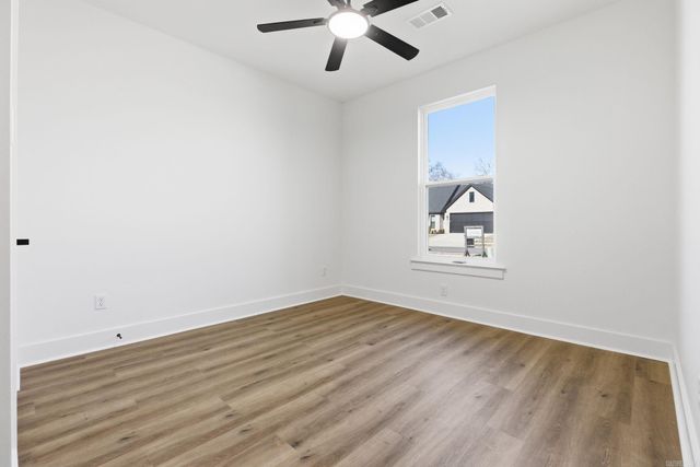 4805 Coronell Way, Bryant, AR 72002