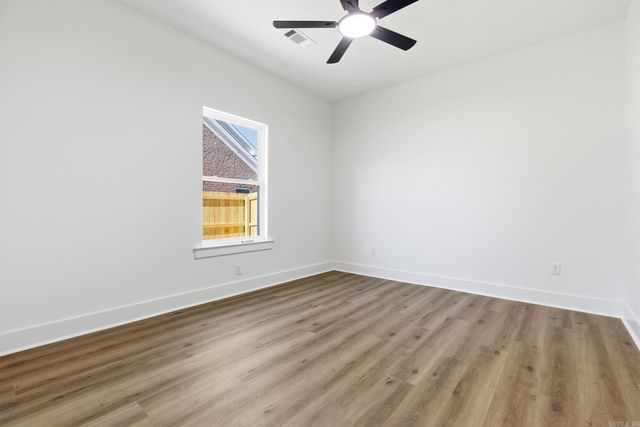 4805 Coronell Way, Bryant, AR 72002