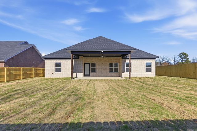 4805 Coronell Way, Bryant, AR 72002