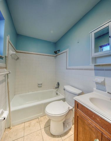 111 N L Street 8, Lake Worth Beach, FL 33460