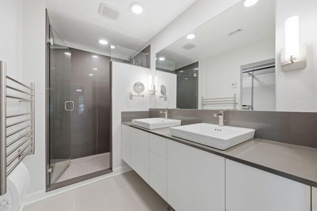 320 Ridgecrest RD, Georgetown, TX 78628