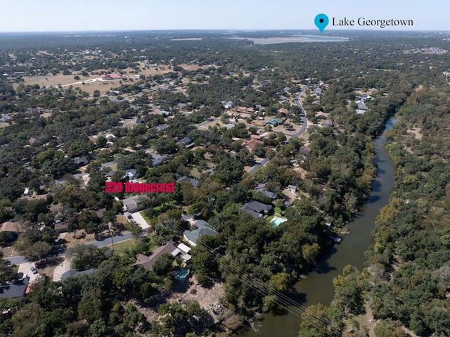 320 Ridgecrest RD, Georgetown, TX 78628