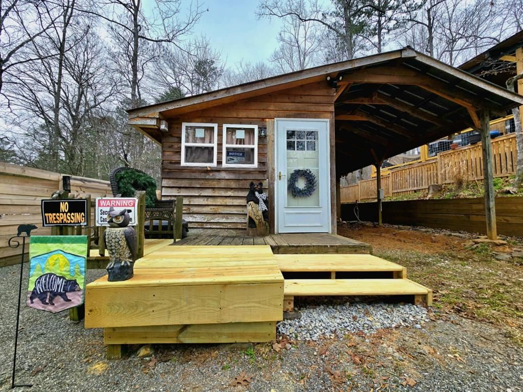 78 21st Street, Ellijay, GA 30540