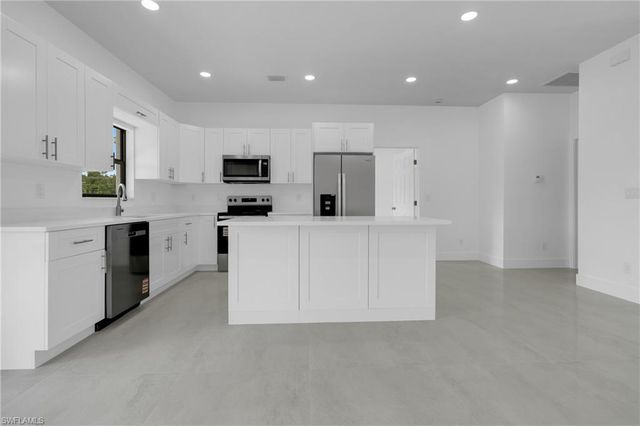 584 Genoa AVE S, Lehigh Acres, FL 33974