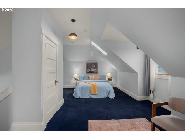 1800 Se 42ND Ave, Portland, OR 97215