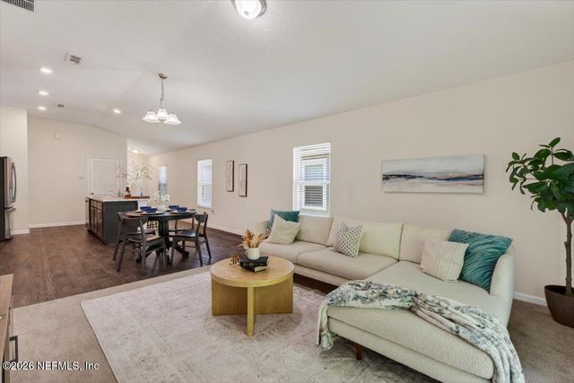 7940 MEADOW WALK Lane, Jacksonville, FL 32256