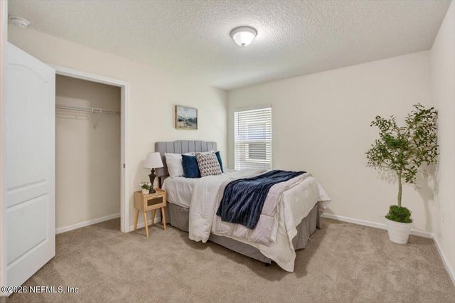 7940 MEADOW WALK Lane, Jacksonville, FL 32256