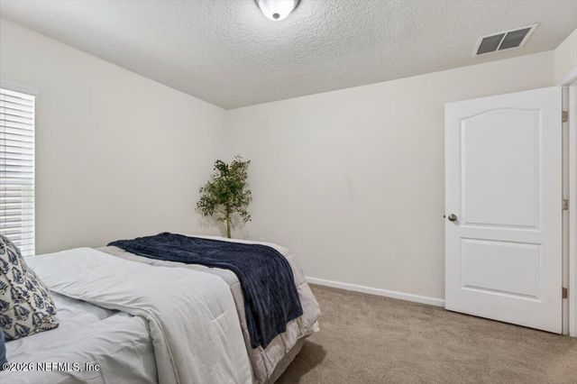 7940 MEADOW WALK Lane, Jacksonville, FL 32256