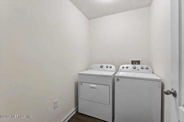 7940 MEADOW WALK Lane, Jacksonville, FL 32256