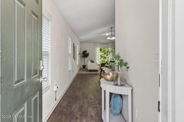 7940 MEADOW WALK Lane, Jacksonville, FL 32256