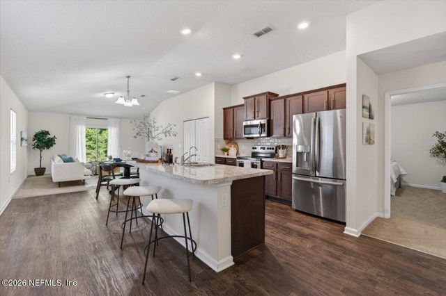 7940 MEADOW WALK Lane, Jacksonville, FL 32256